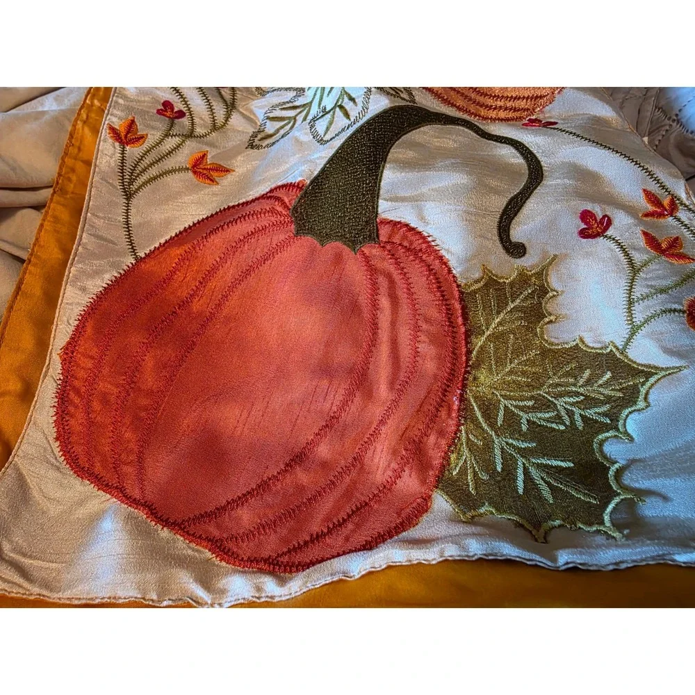 Embroidered Pumpkin Table Runner Fall Harvest Thanksgiving Decor 42.5x13 Cream